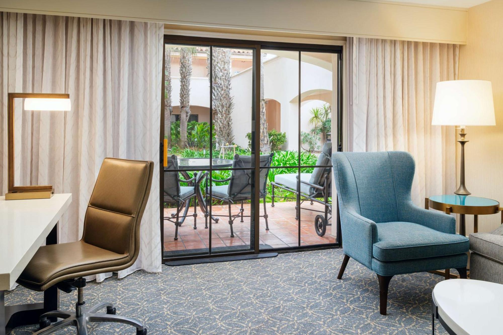 Hilton Santa Barbara Beachfront Resort Kültér fotó